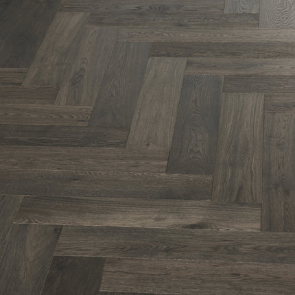 Chevrons | MACHU PICCHU | Parquet multicouche en chêne | 15mm | 600x125 | Couche supérieure de 3 mm