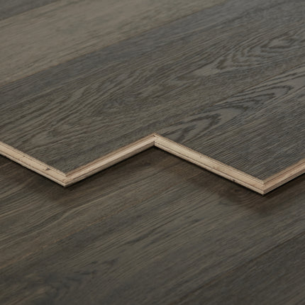 Chevrons | MACHU PICCHU | Parquet multicouche en chêne | 15mm | 600x125 | Couche supérieure de 3 mm