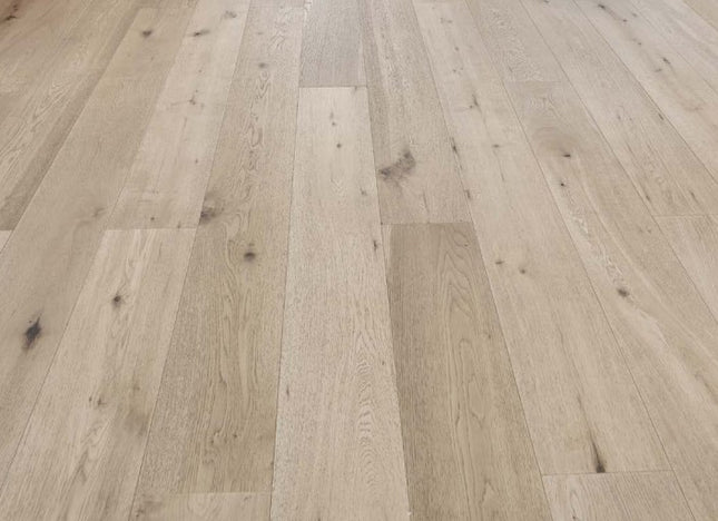 Sélectionnez | INFINI | Parquet multicouche en chêne | 15mm | 190x1900 | Couche supérieure de 3 mm