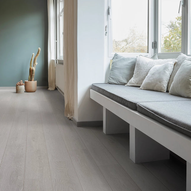 Click Vinyl | Iris 50 LVRE 2955 | Houtlook | 8 mm | 1530 x 182 mm | 0,55 mm toplaag